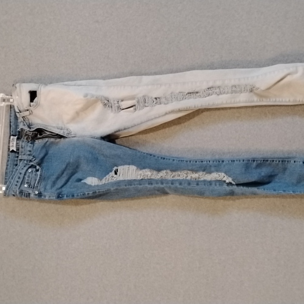 Blue Topic Distressed Skinny Jeans-junior 9/10